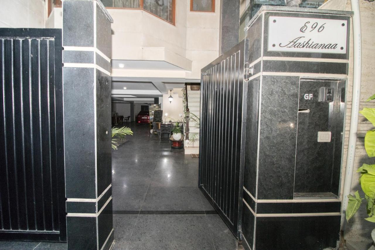 Aashianaa Gracious Living Leilighet New Delhi Eksteriør bilde